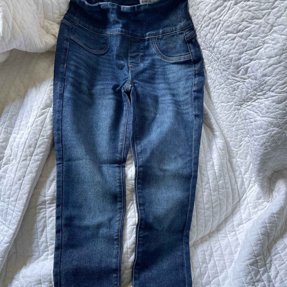 Sonoma women’s pull on jeans size 4 new with tags